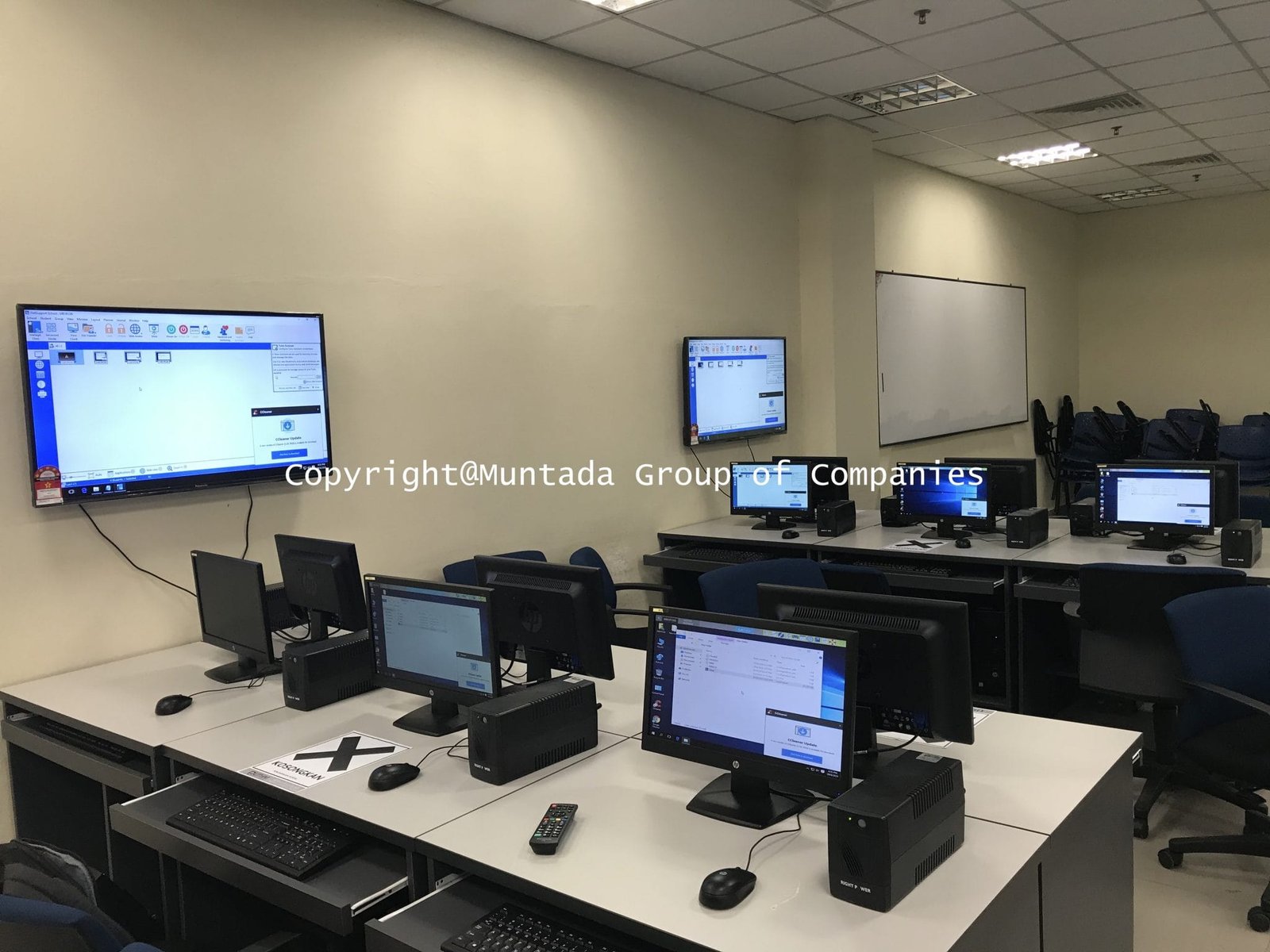 UTHM Smart AI Classroom